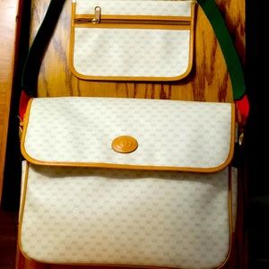 Gucci messenger bag, authentic, vintage